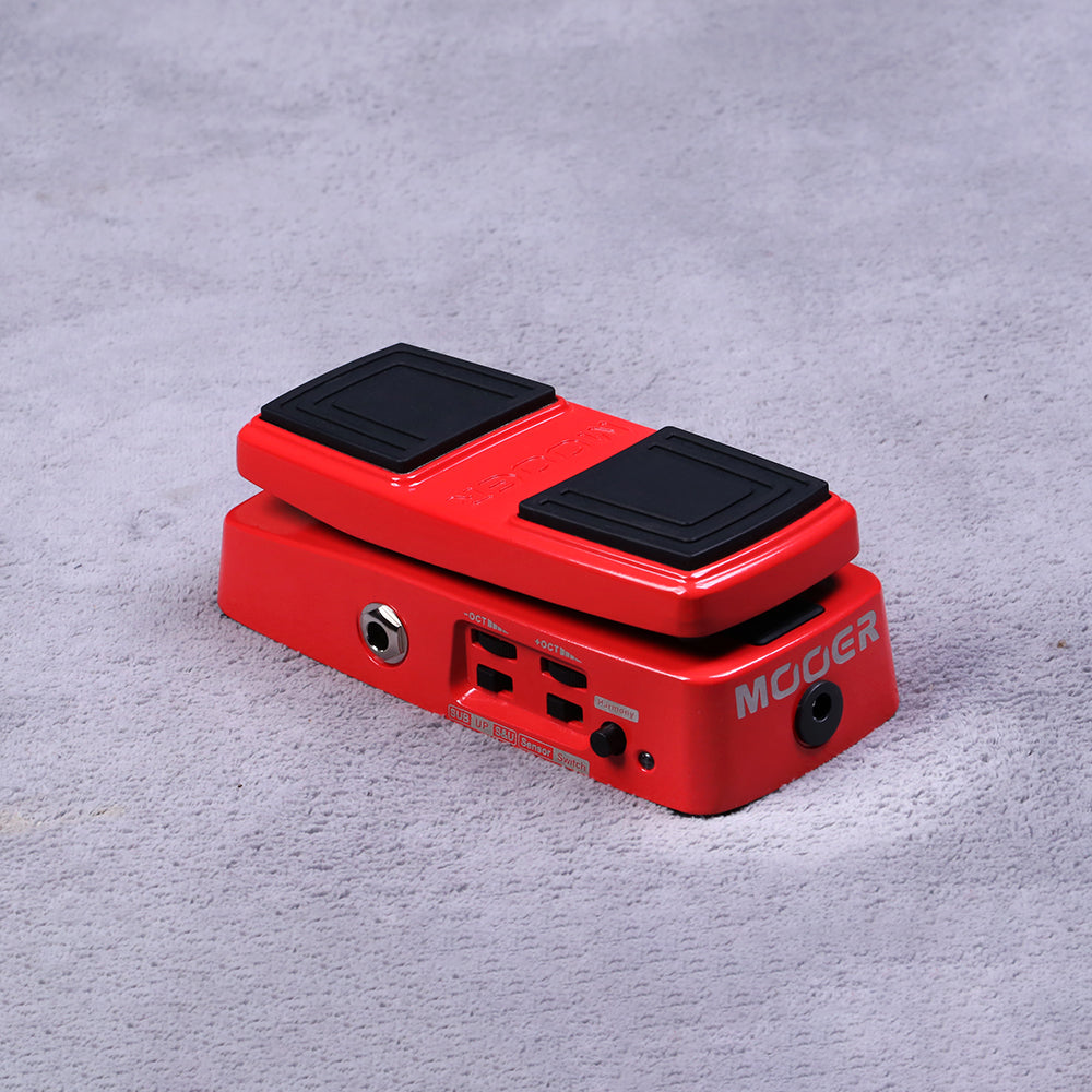 MOOER PITCH STEP Guitar Effect Pedal Pitch Shifting Harmony Effects Pressure Sensing Switch True Bypass Metal Shell Effect Pedal