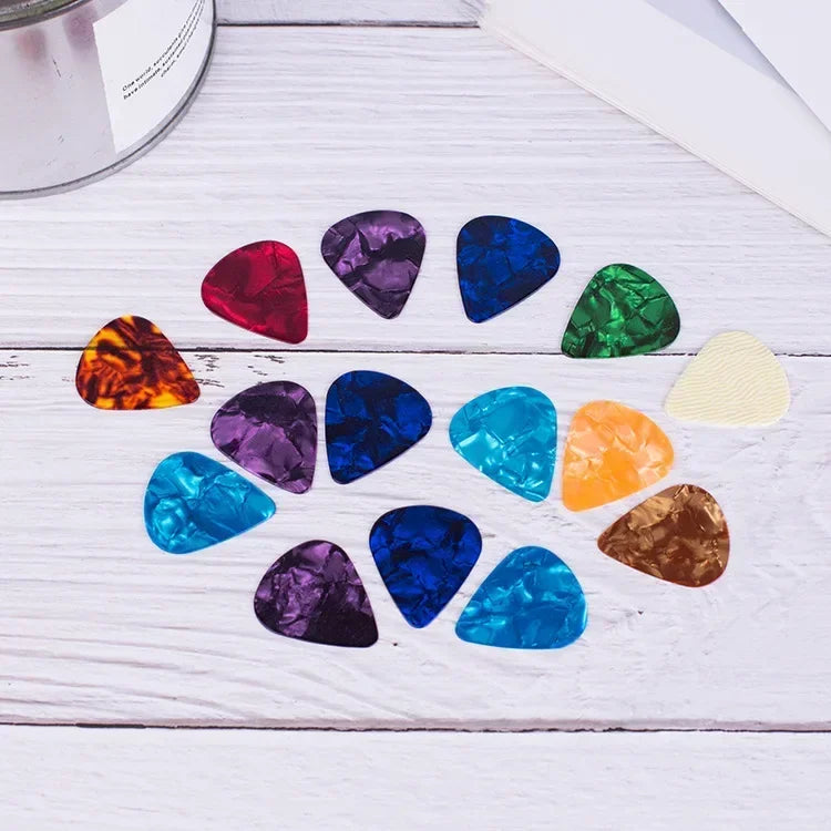 1pc/10pcs Guitar Picks Plectrum Mediator Celluloid Electric Smooth Guitar Picks Bass Acoustic Electric Guitar Accessories
