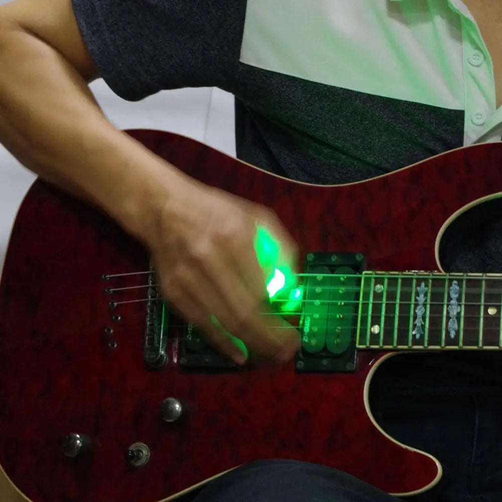 LED Glowing Guitar Pick Plastic Personalized Guitar Paddles Luminous Pick Musical Stringed Instrument Glowing Plectrum