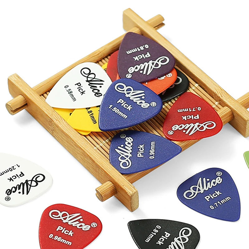 5-50Pcs Guitar Picks Guitar Accessories 0.58/0.71/0.81/0.96/1.2/1.5mm Acoustic Electric Bass Plectrum Mediator Guitar Picks TMZ