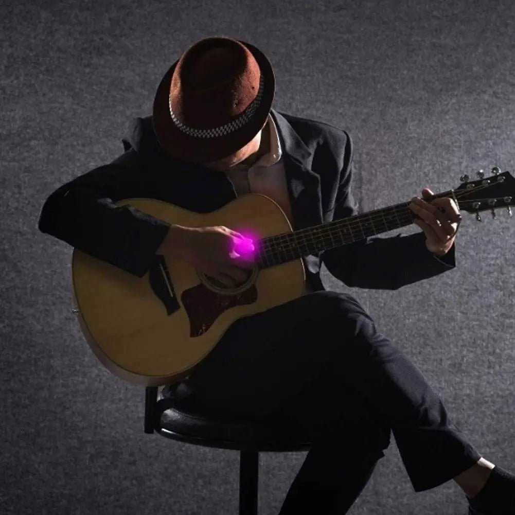 LED Glowing Guitar Pick Plastic Personalized Guitar Paddles Luminous Pick Musical Stringed Instrument Glowing Plectrum
