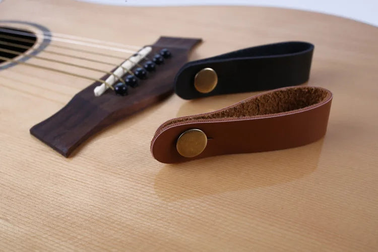 1PC Folk Guitar Strap Buckle Leather Belt Guitar Neck Strap Safe Lock Holder for Ukulele Classic Bass Guitar Parts Accessories..